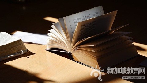 新加坡超20所中小学发现确诊病例，近6500名家长发起请愿希望居家学习