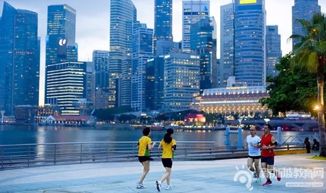 全球外派员工最宜居地点，新加坡连续15年占据榜首！