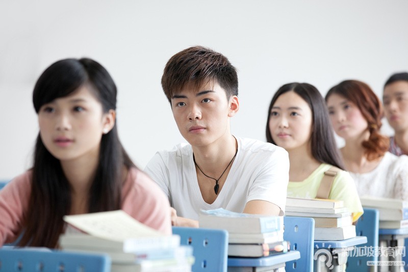 精英教育下的新加坡政府初级学院，是否值得国际生入读？
