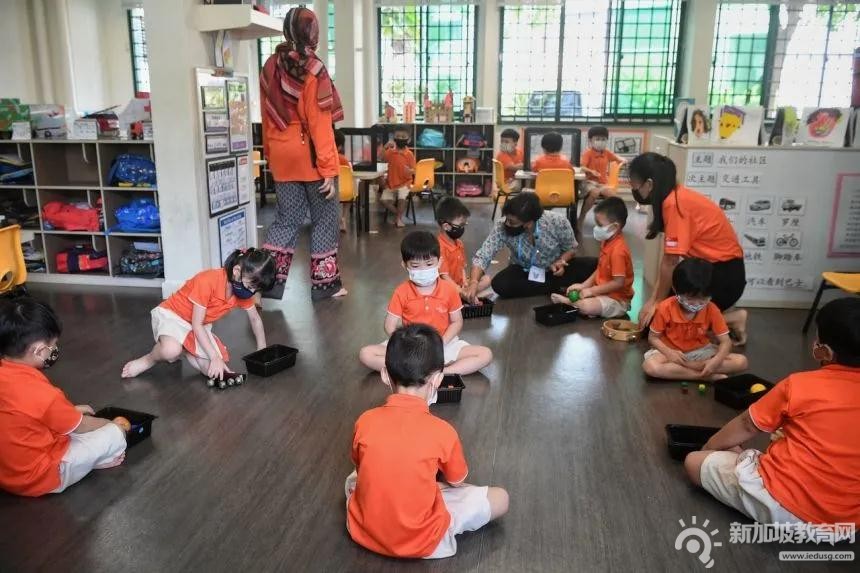 居家学习计划、包容性试点…新加坡学前教育中心用这些方案为家长排忧解难