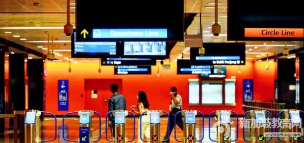 预计2026年7月完工，新加坡三地铁线收费闸门将更换设计！