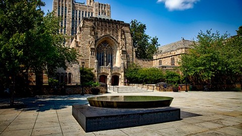 yale-university-1604157__340.jpg
