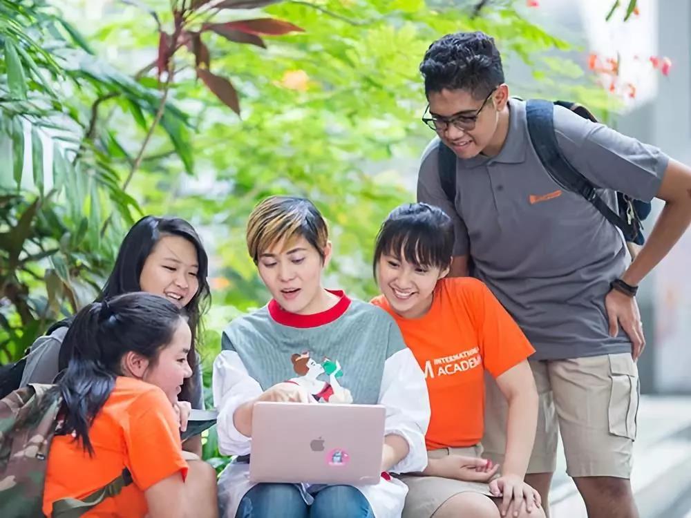 新加坡务乐中学申请,新加坡教育网